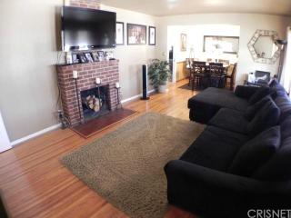 13540 Muscatine St, Los Angeles, CA 91331-6303