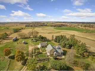 12220 Laurel Ave, Cologne, MN 55322-9156