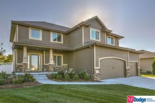 7931 Legacy St, Omaha, NE 68046-4260
