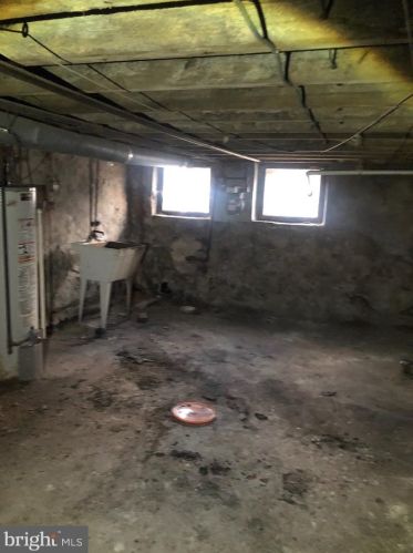 1814 22nd St, Philadelphia PA 19140-4703 exterior