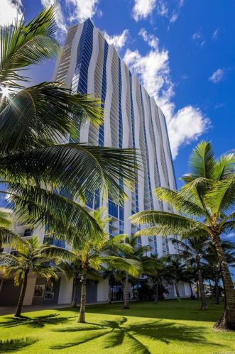1000 Auahi St, Honolulu HI  96814-4105 exterior