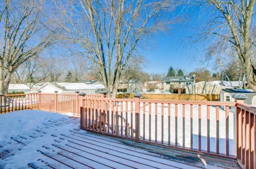 1735 Eugene St, Saint Paul MN  55110-3341 exterior