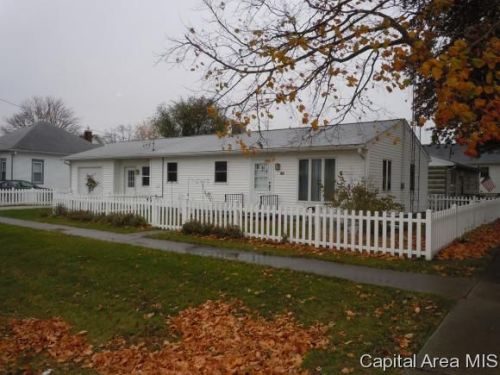 180 Chamberlain St, Youngstown, IL 61473-9657