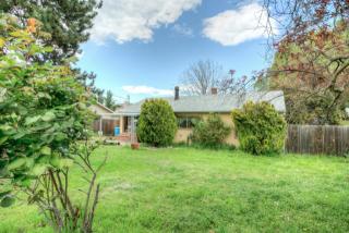 2979 Diane St, Ashland, OR 97520-1431