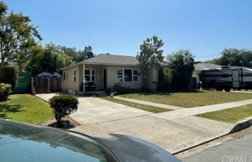 826 10th Ave, Upland, CA 91786-4005