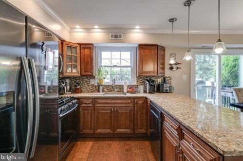 67 Argyle Ave, Blenheim NJ  08012-4564 exterior