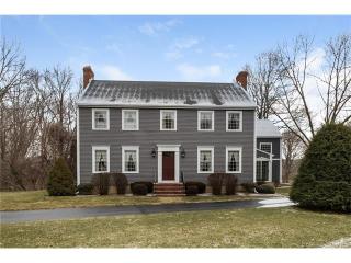 8 River Bend Ln, Windsor, CT 06095-1617