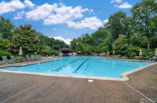 545 Sayre Dr, Princeton NJ  08540-5825 exterior