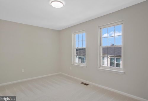 13761 Avonshire Dr, Silver Spring MD 20904-6707 exterior