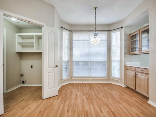 2112 Alto Ave, Carrollton TX 75007-2232 exterior