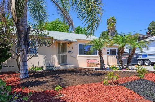 8174 Baldwin Rd, Lemon Grove, CA 91945-2501