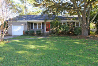 1058 Valley Rd, Charleston, SC 29412-9720