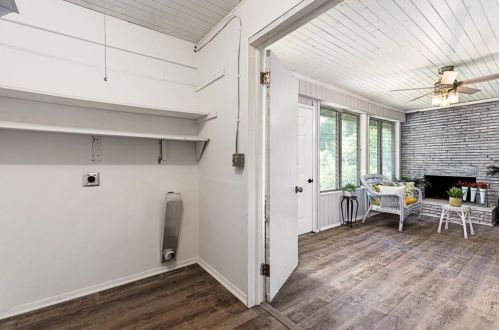 1903 Mcjenkin Dr, Atlanta GA  30345-3005 exterior