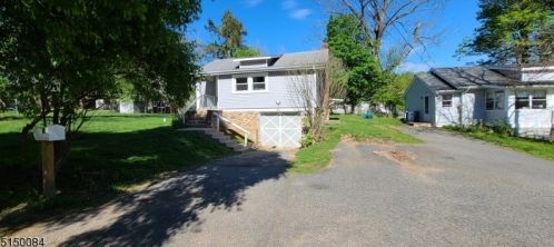 24 Windemere Ave, Mount Arlington, NJ 07856-1188