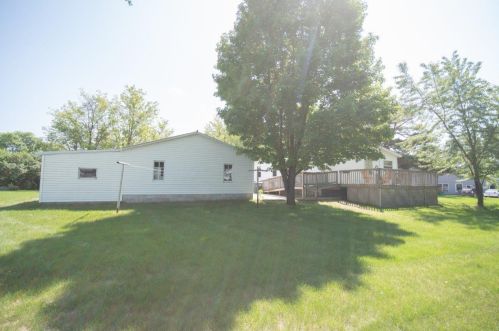 202 4th St, Sauk Centre, MN 56378-2115