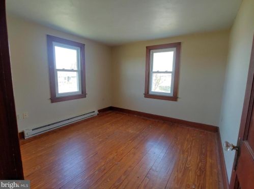 1550 Broadway, Hanover PA 17331-2555 exterior