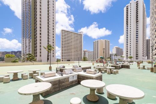 201 Ohua Ave, Honolulu HI 96815-3653 exterior