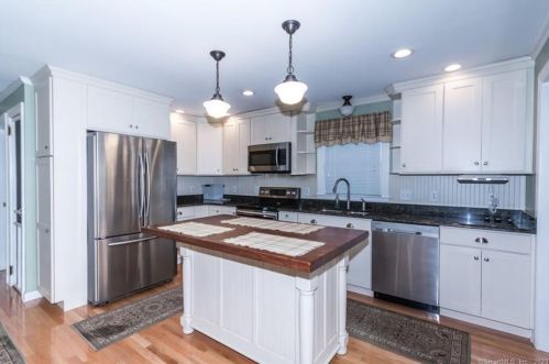 31 Peter Parley Row, Kensington, CT 06037-3123