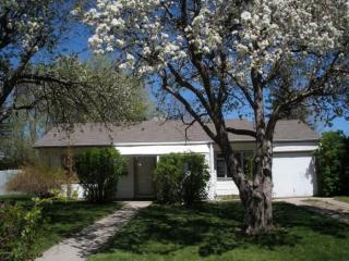 5221 Dartmouth Ave, Denver CO  80222-6801 exterior