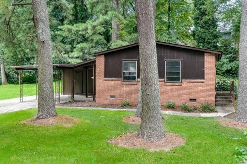 1902 Hickory Rd, Atlanta GA  30341-3230 exterior
