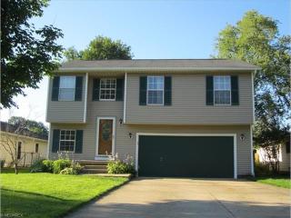 1044 Bryce Ave, Aurora OH  44202-9529 exterior