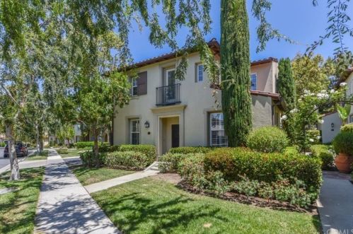 41 Gardenpath, Irvine, CA 92603-0157