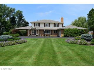 24645 Shaker Blvd, Cleveland, OH 44122-2351