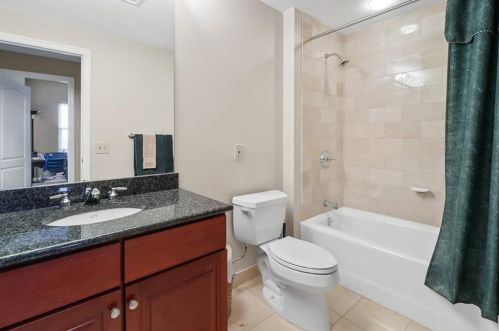 195 14th St, Atlanta GA  30318-7827 exterior