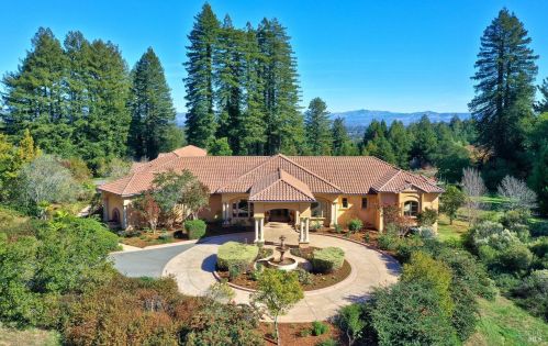 811 Jonive Rd, Sebastopol, CA 95472-9299