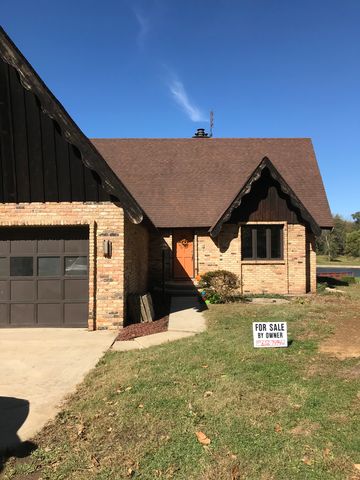 23 Lucerne Dr, Springfield, IL 62707-9314