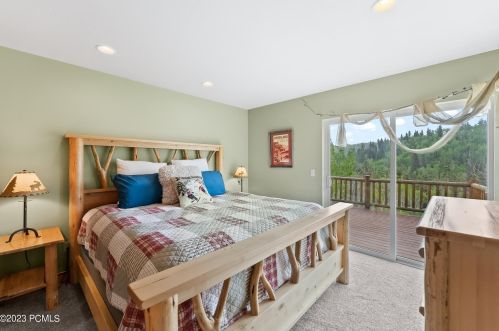 1321 Elk Rd, Hoytsville UT 84017-9345 exterior