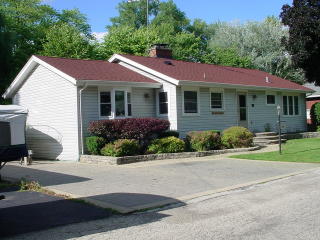 112 Wallace Dr, Trout Valley, IL 60013-3034