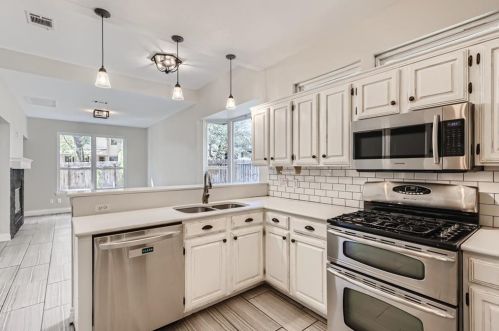 15722 Delavan Cv, Austin, TX 78717-5408