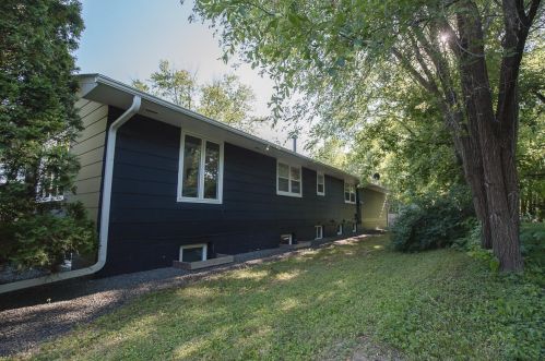 101 Linden St, Waterford, MN 55057-1436