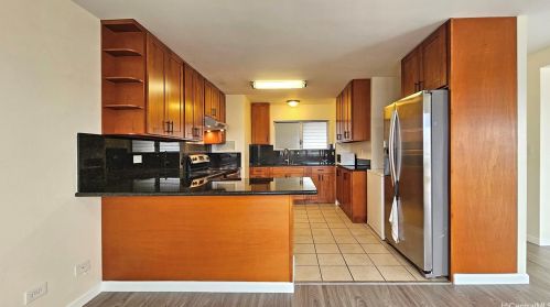1309 Wilder Ave, Honolulu HI  96822-4291 exterior