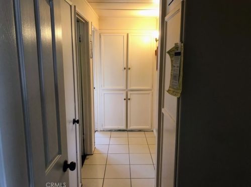 1602 Raymar St, Santa Ana CA 92703-4619 exterior