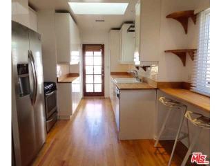 8945 Dicks St, Los Angeles CA  90069-4806 exterior