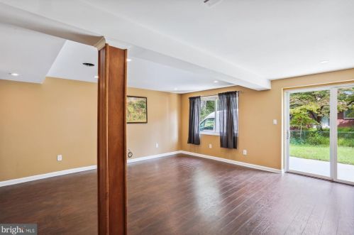 412 Sisson Ct, Silver Spring MD 20902-3151 exterior