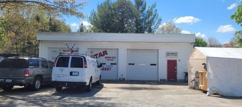 53 Arnold Rd, Coventry, RI 02816-5632