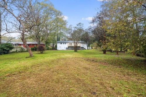 3005 Riviera Dr, Conyers GA  30012-2756 exterior