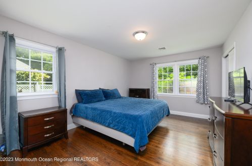 48 Hosford Ave, Leonardo NJ  07737-1738 exterior