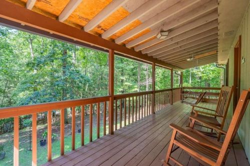 75 Lemmon Dr, Ellijay, GA 30540-5640