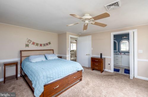 15 Delaware Ave, Trenton NJ  08628-2002 exterior