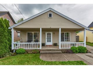 1504 2nd St, Newberg OR  97132-3217 exterior