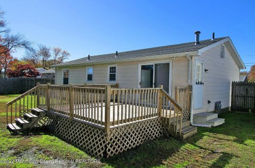 1141 Cape May Dr, Lacey, NJ 08731-5243