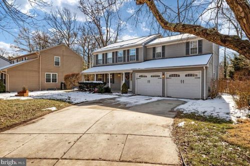 255 Baskerville Ct, Severna Park MD 21146-2125 exterior