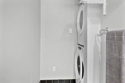 906 43rd St, Austin TX  78751-4405 exterior