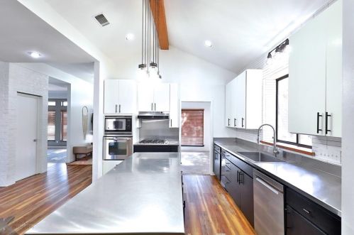 26 Cypress Pt St, Abilene TX  79606-5130 exterior