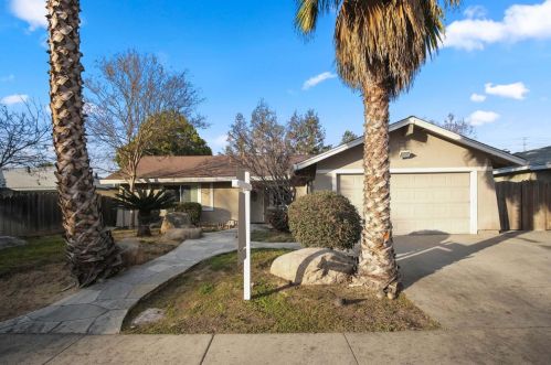 3341 Wild Palms Dr, Modesto, CA 95355-3505