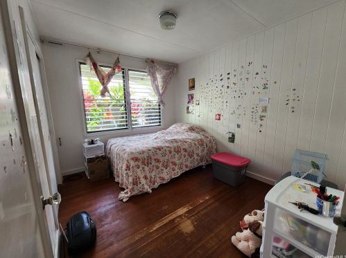 2526 Gardenia St, Honolulu HI  96816-3502 exterior